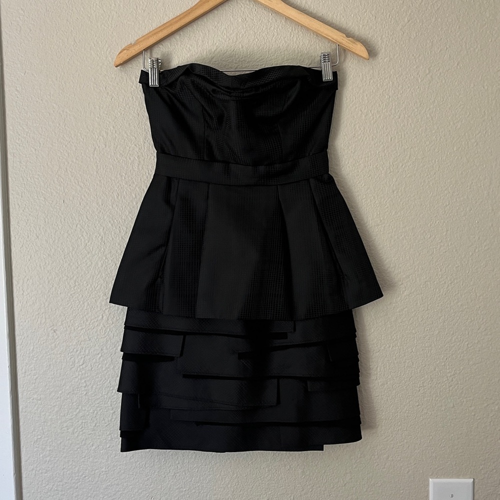 BCBGMaxazria Black Strapless Sweetheart Mini Dress Layered Ruffled Women Size 0